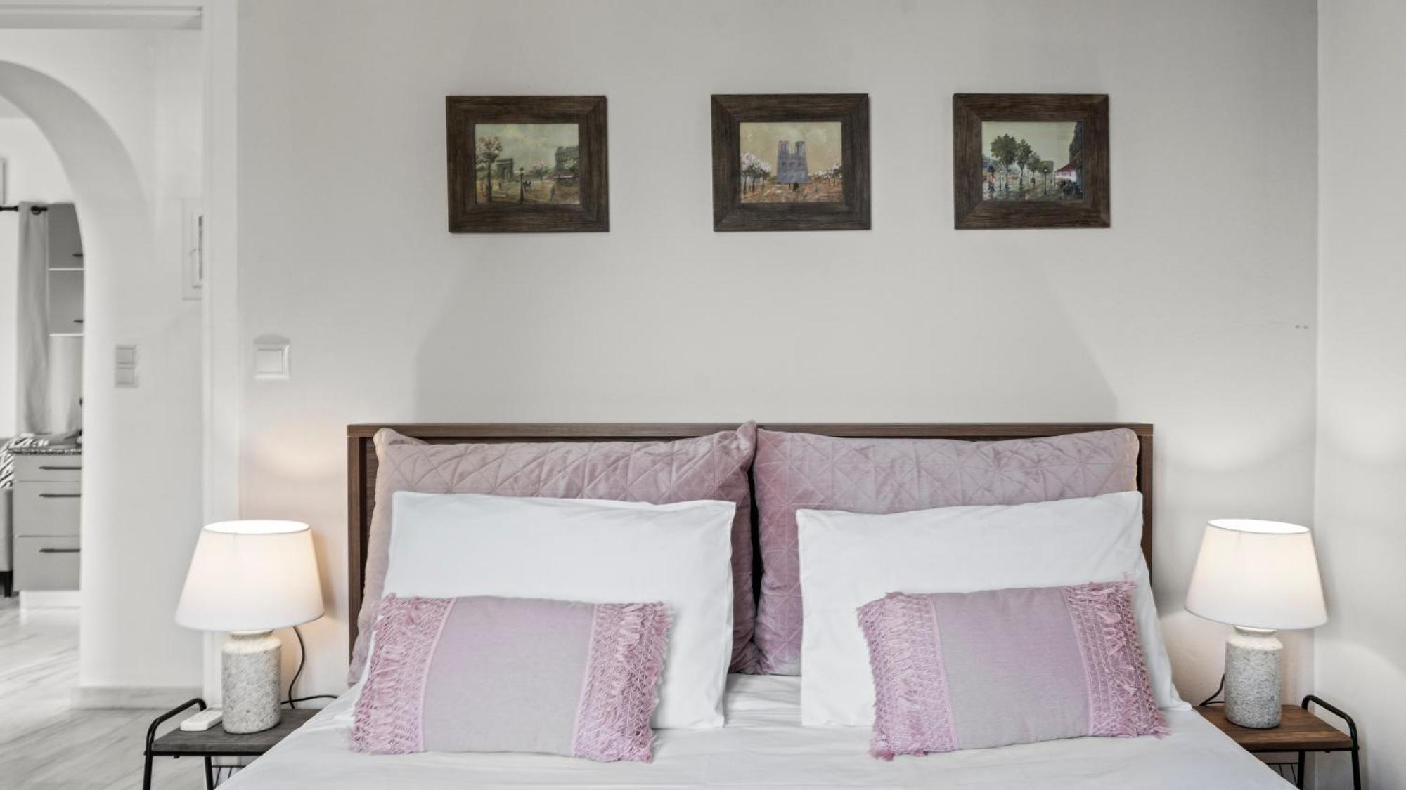 Seaside Gem Near Heraklion, Maro's Getaway Villa Kokkini Hani