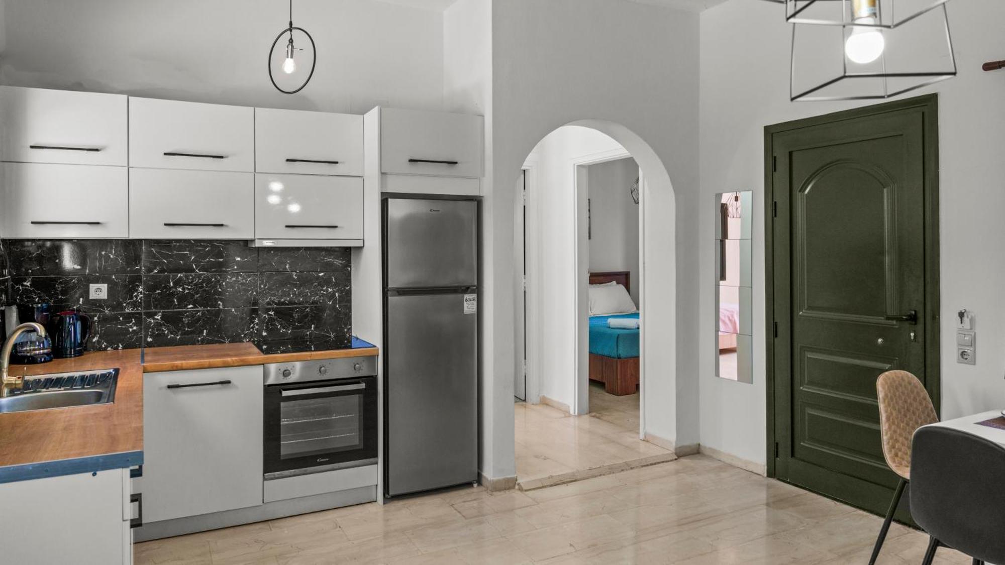 Seaside Gem Near Heraklion, Maro's Getaway * Kokkini Hani