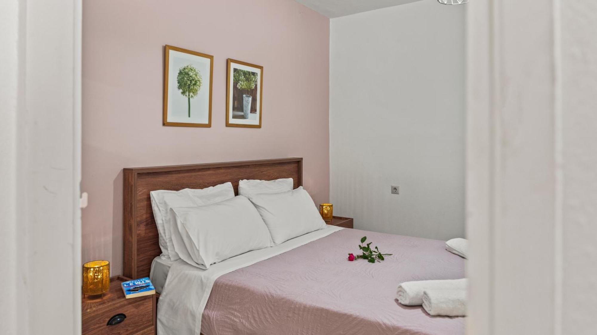 Seaside Gem Near Heraklion, Maro's Getaway *