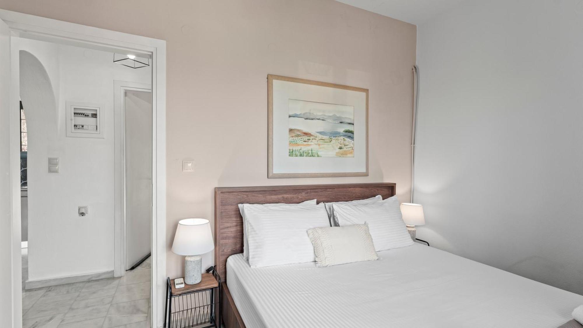 Seaside Gem Near Heraklion, Maro's Getaway Kokkini Hani